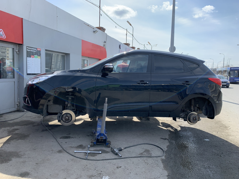 Летняя резина и неприятность — Hyundai ix35, 2 л, 2011 года | шины | DRIVE2
