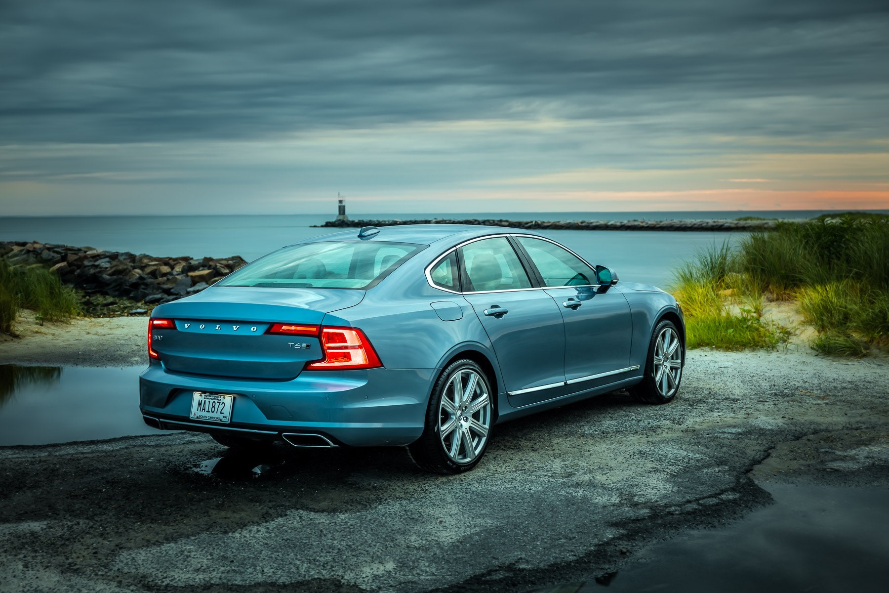 Машина Volvo s90