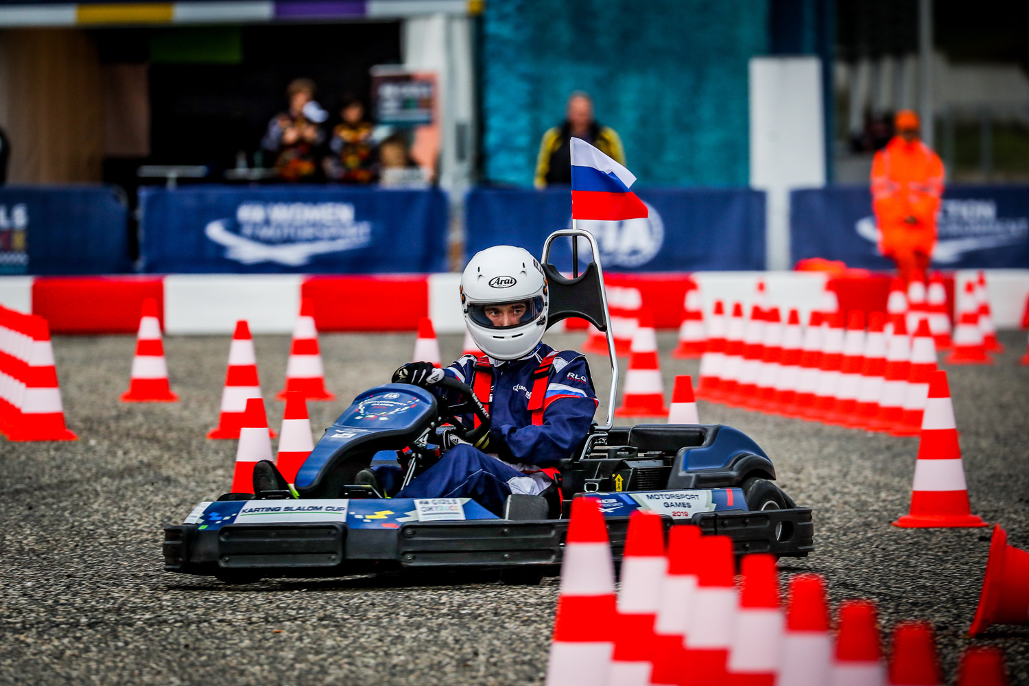 Гоночные дети. Karting слалом. Аварии в гоночном картинг. FIA Motorsport games Karting Endurance. Схема трассы картинг слалом FIA Motorsport games 2022.