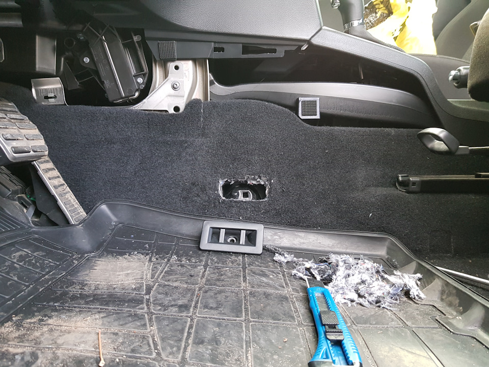 доп. обдув ног и переклейка пленки на фарах — Skoda Yeti, 1,8 л, 2016 ...