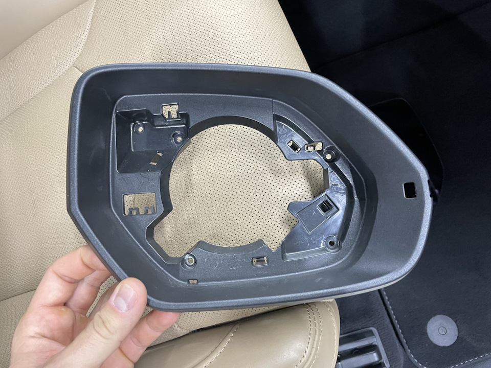 Разбор бокового зеркала заднего вида Audi Q7/Q8/SQ7/SQ8 — Audi Q8, 3 л ...