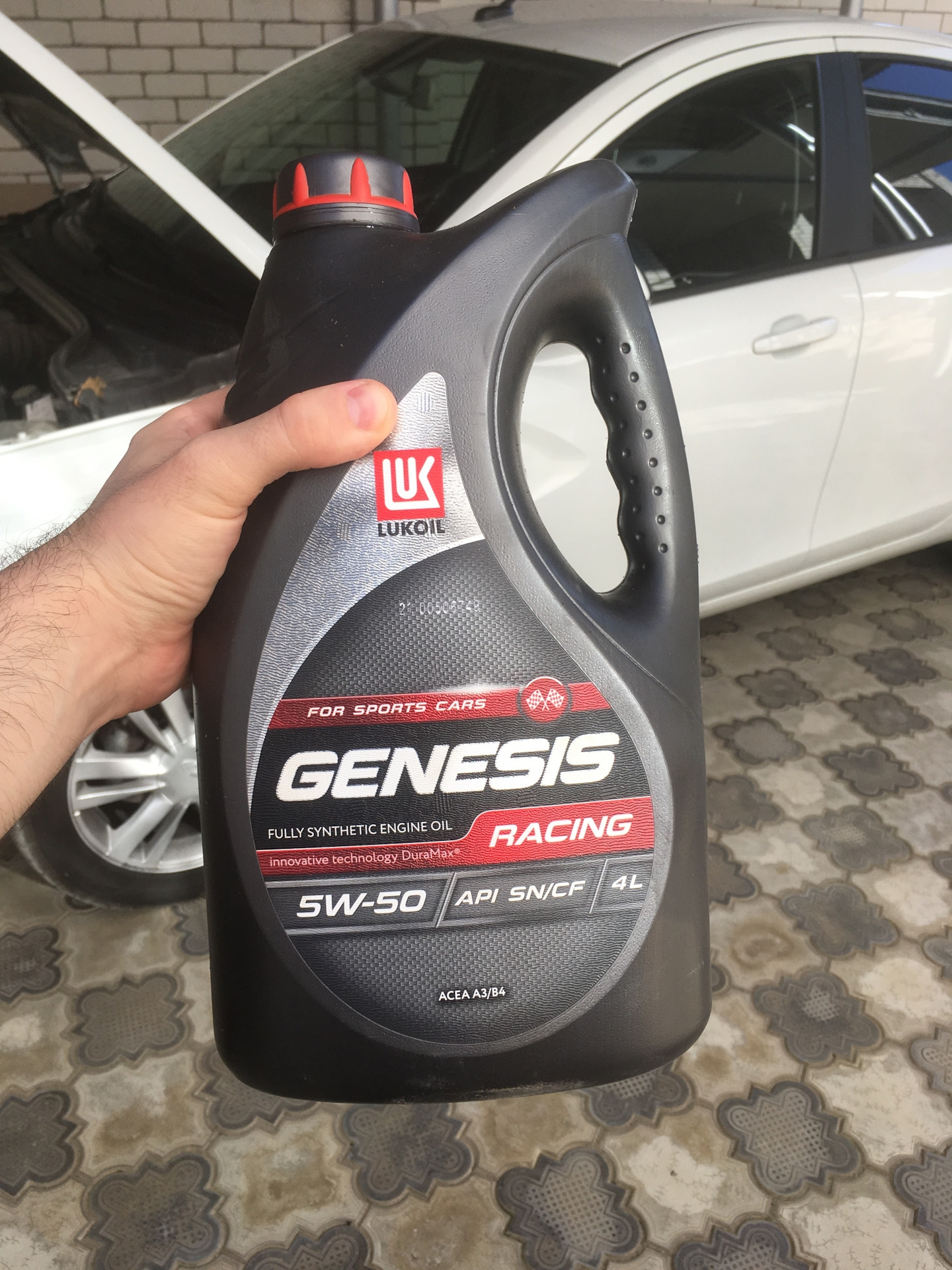 Генезис 5w50. Lukoil Genesis Racing 5w-50 4л. Lukoil Genesis 5w40. Лукойл Genesis Racing 5w50. Лукойл Дженезис 5w-40.