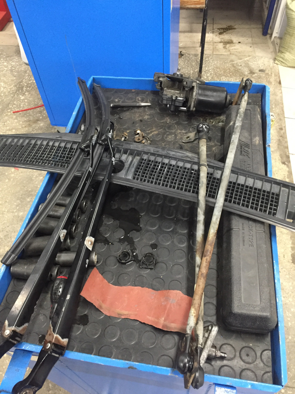 Фото в бортжурнале Toyota Corolla Levin (AE100/101)