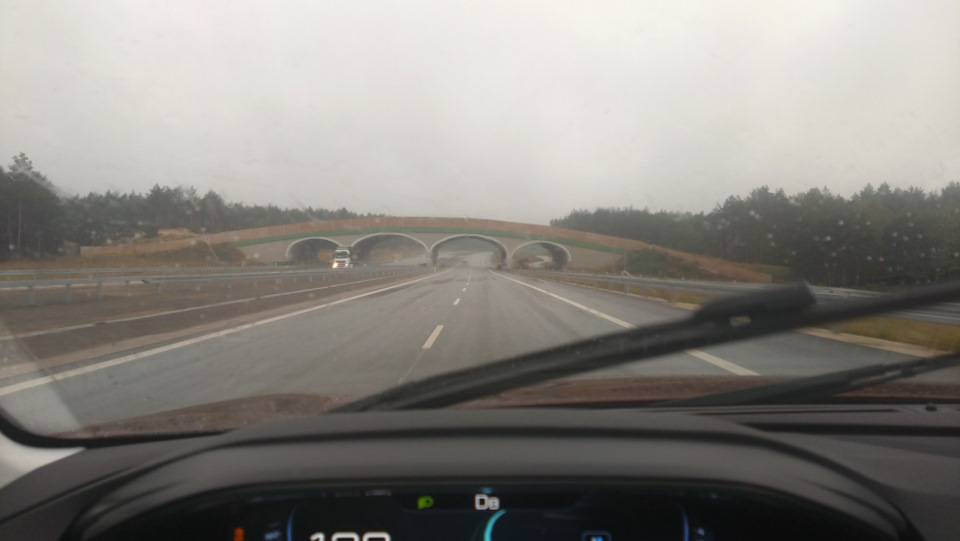 Фото в бортжурнале Peugeot 3008 (2G)