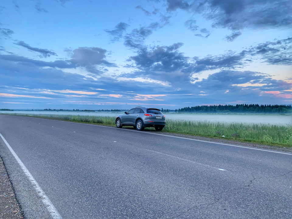 Штатный саб — Infiniti FX (1G), 3,5 л, 2004 года | электроника | DRIVE2