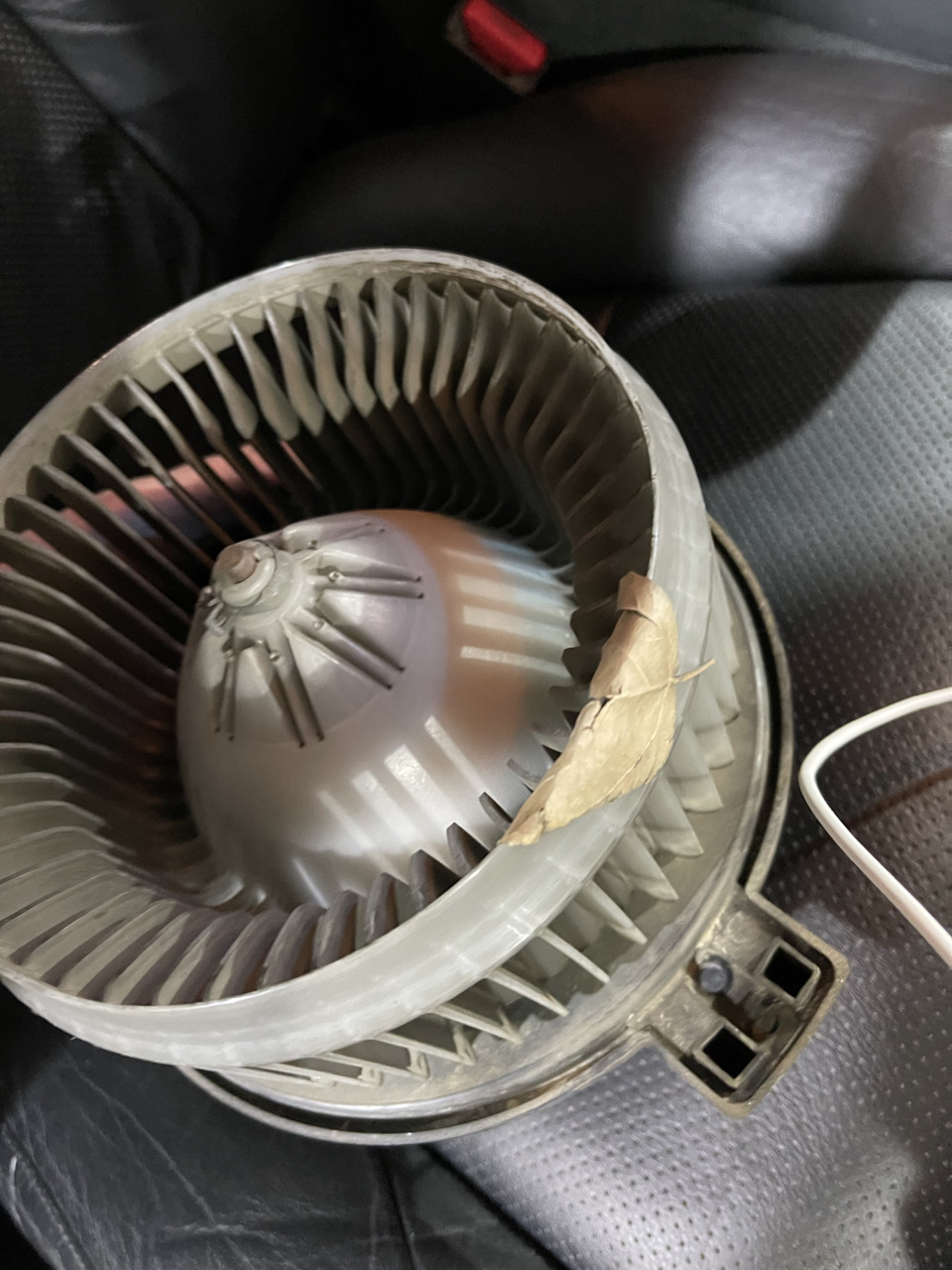 Шум вентилятора отопителя Honda Legend KB1 — Honda Legend (KB), 3,5 л ...