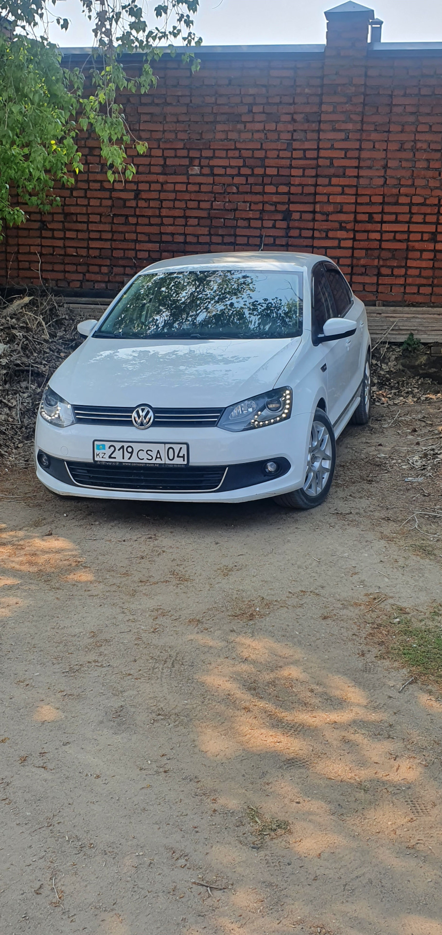 Bi xenon Valeo 🤔 или ретрофит … — Volkswagen Polo Sedan, 1,6 л, 2014 года  | своими руками | DRIVE2