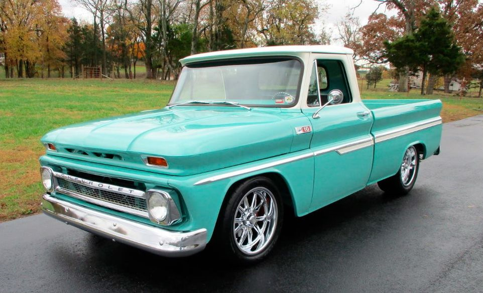 Chevrolet Pickup c10 на больших колесах