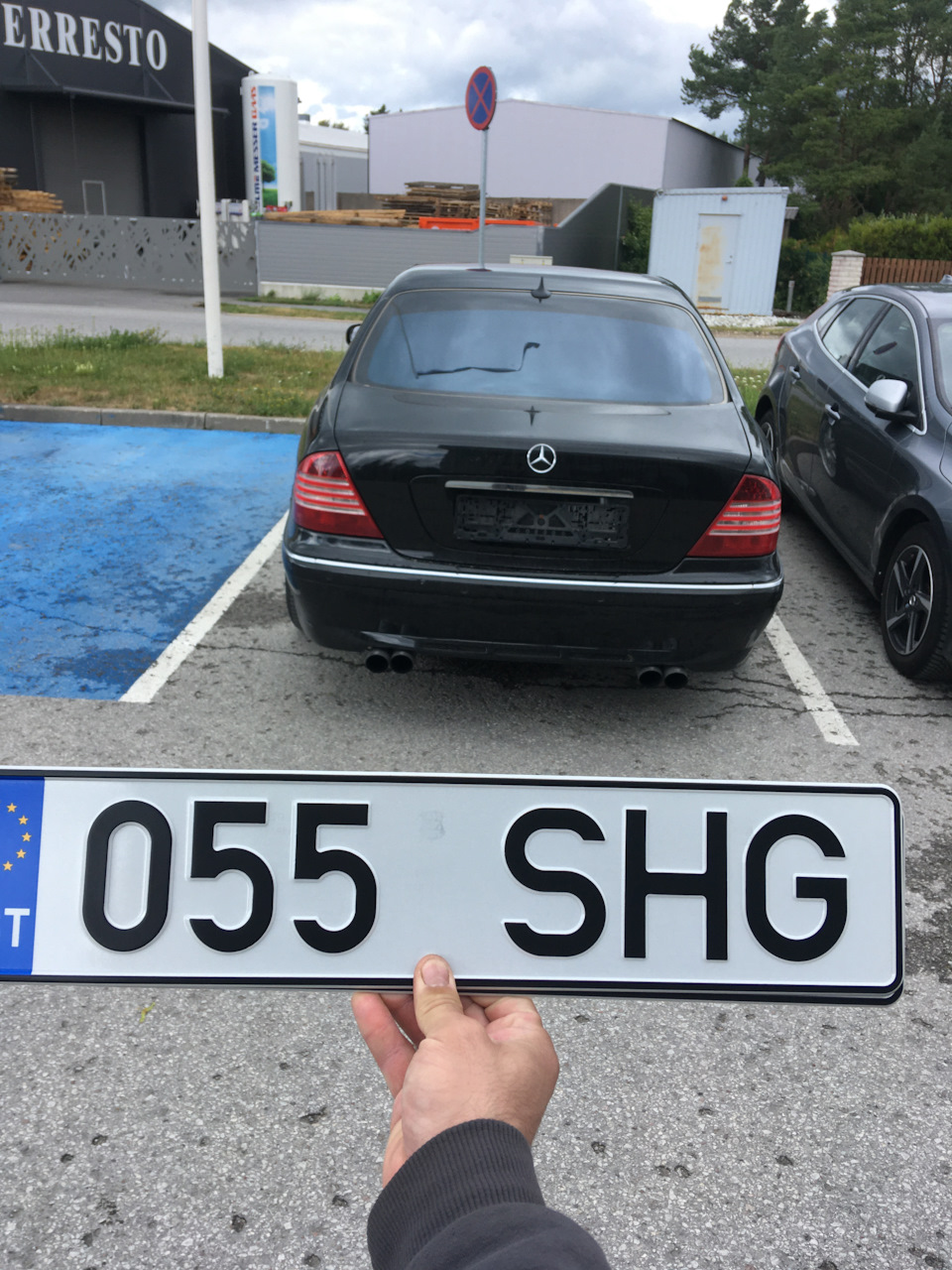 Фото в бортжурнале Mercedes-Benz S-Class (W220)