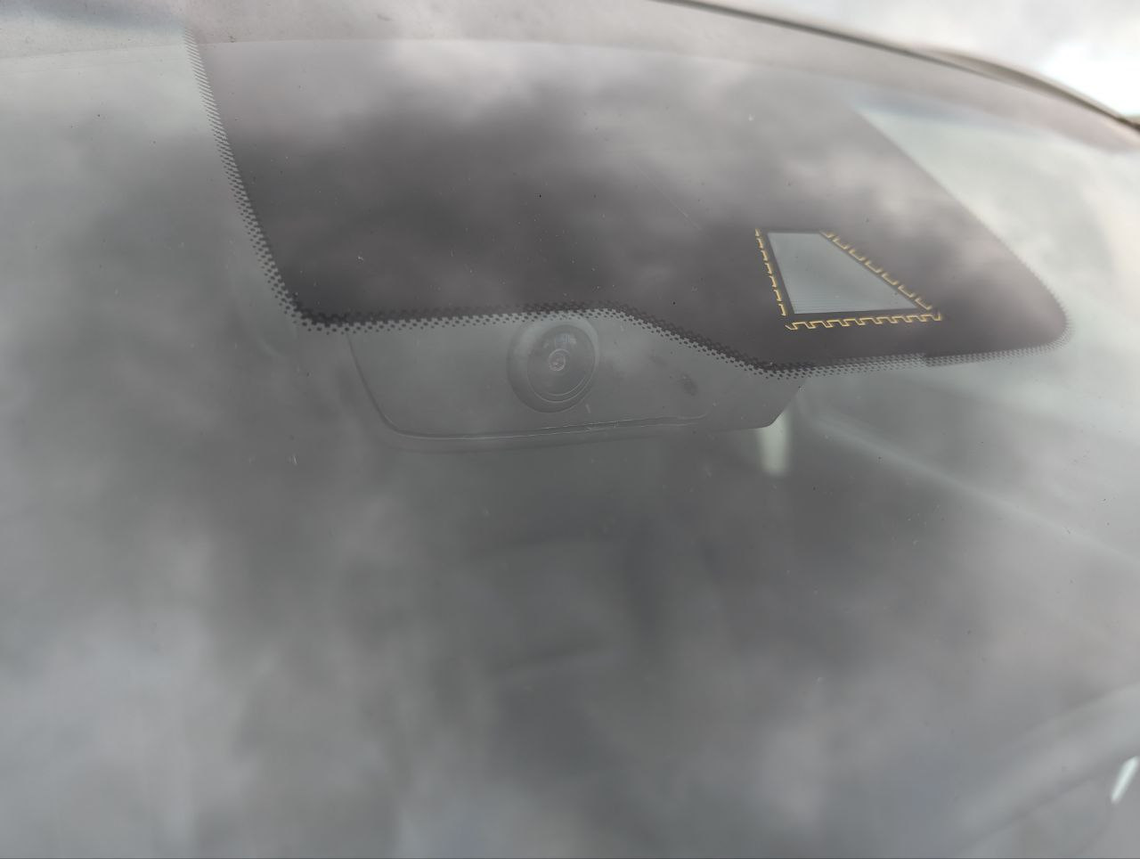 Штатный видеорегистратор. Краткий видеообзор, работа с приложением ...