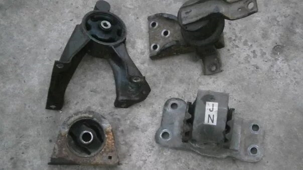 Хорошие подушки (опоры) двигателя Лансер 9 — Mitsubishi Lancer IX, 1,8 ...