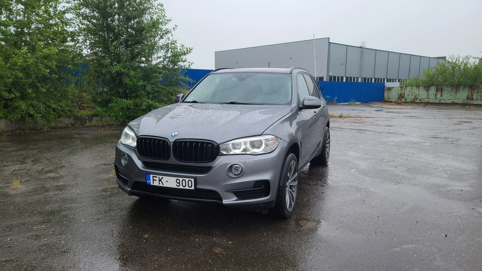 Чёрная моська…приключения — BMW X5 (F15), 3 л, 2016 года | стайлинг ...