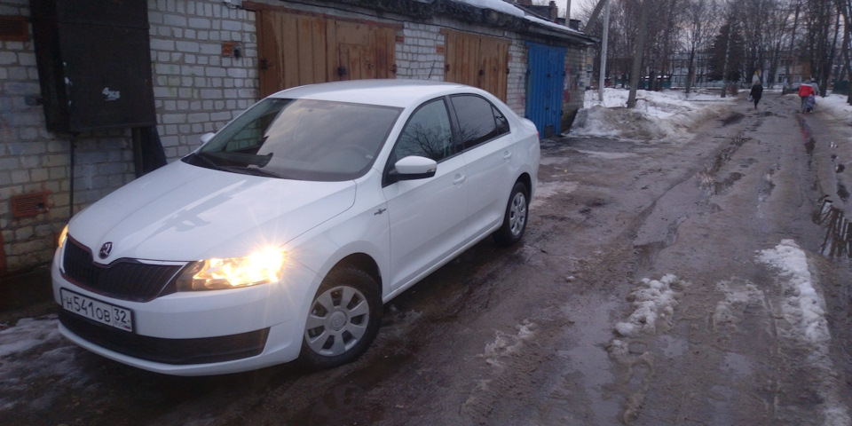 Тонировка — Skoda Rapid (1G), 1,6 л, 2018 года | просто так | DRIVE2