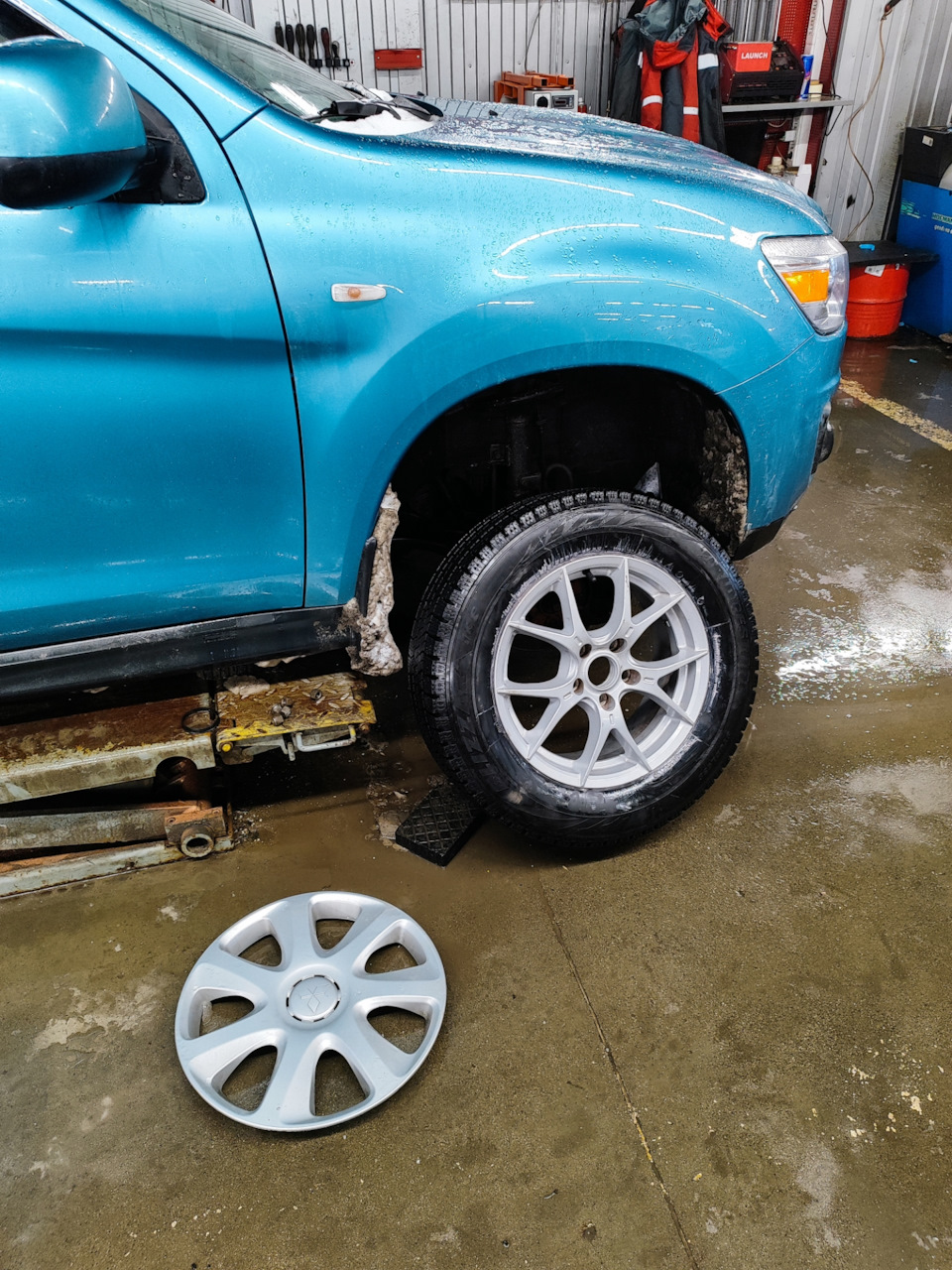 Литьë на зимние шины. — Mitsubishi ASX, 2 л, 2013 года | колёсные диски ...