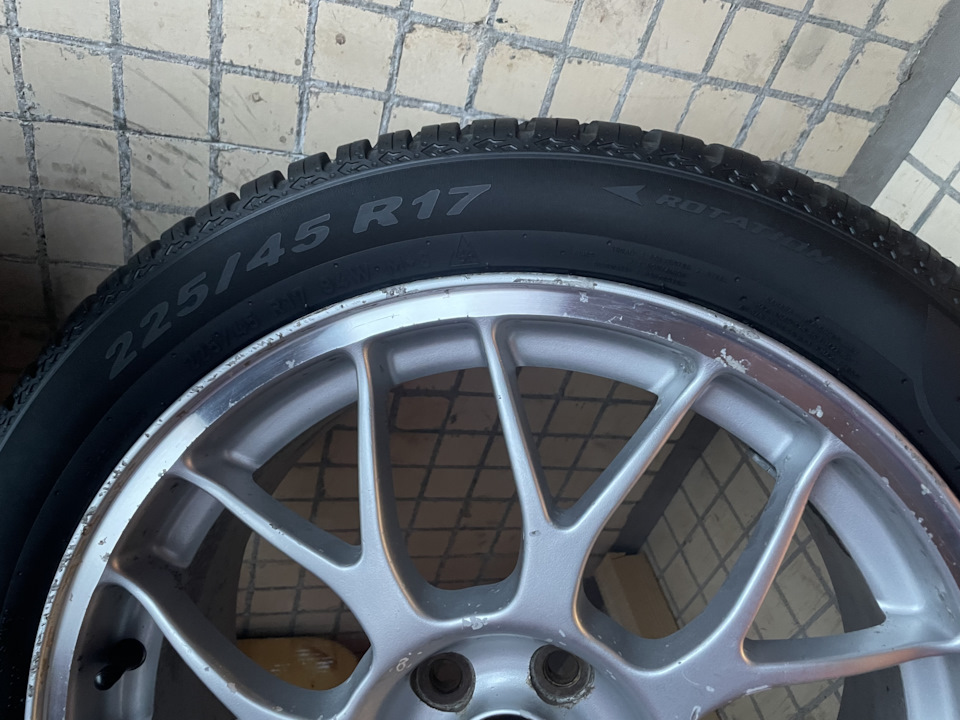 Шины всесезонные Pirelli 225/45 R17 на Subaru Impreza (GE/GH), Subaru ...