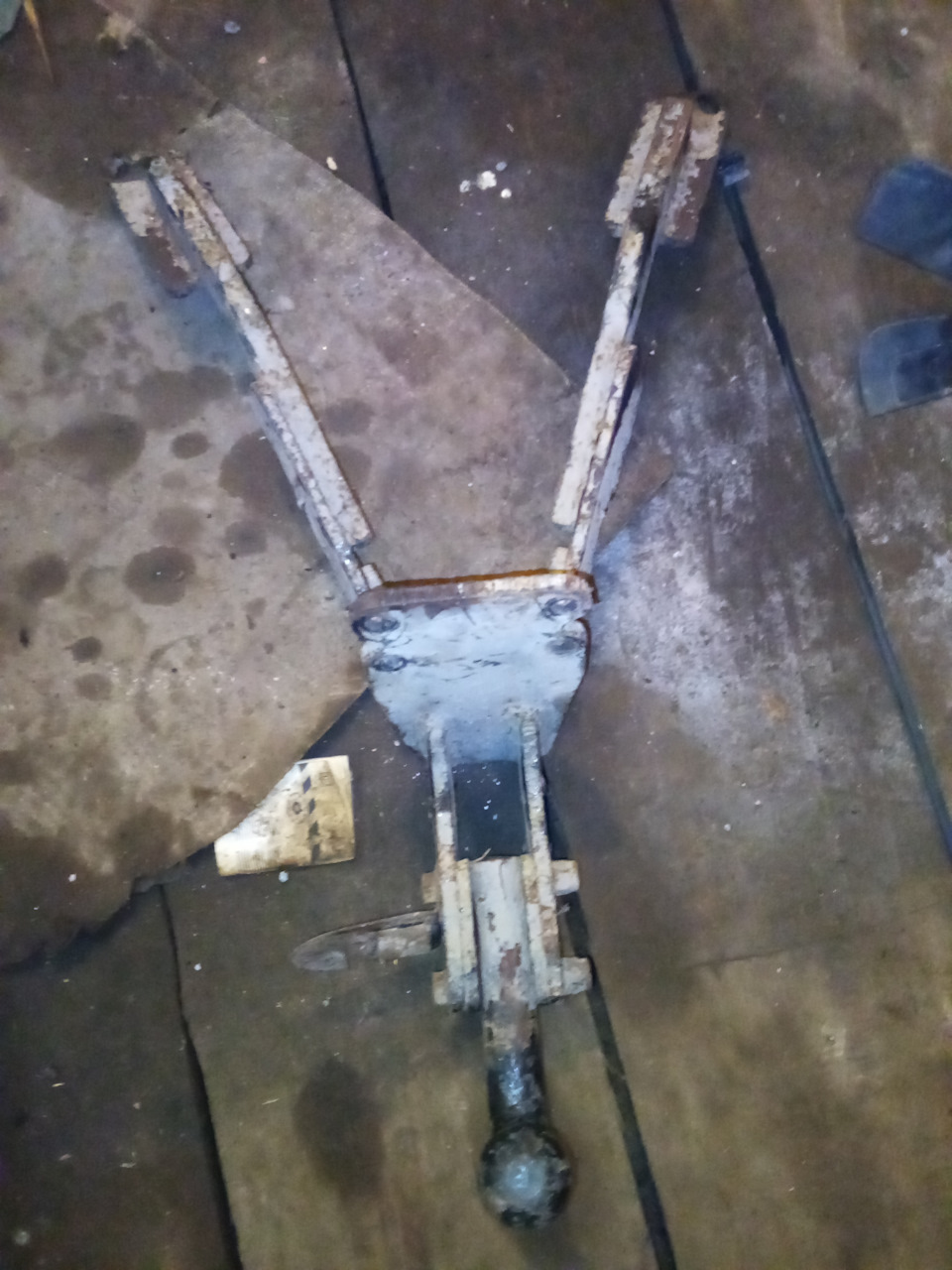 Бу фаркоп — УАЗ 315195 Hunter