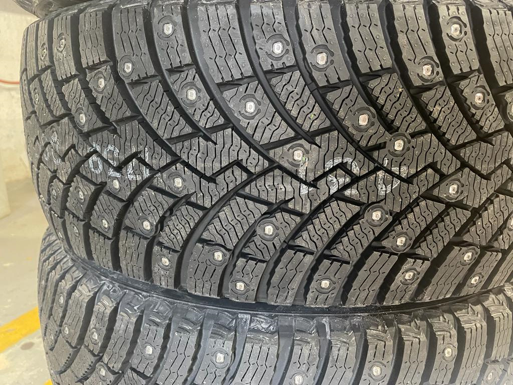 Пирелли айс 2. Пирелли айс Зеро. Slik 184 Pirelli Ice Zero 185 55 15.