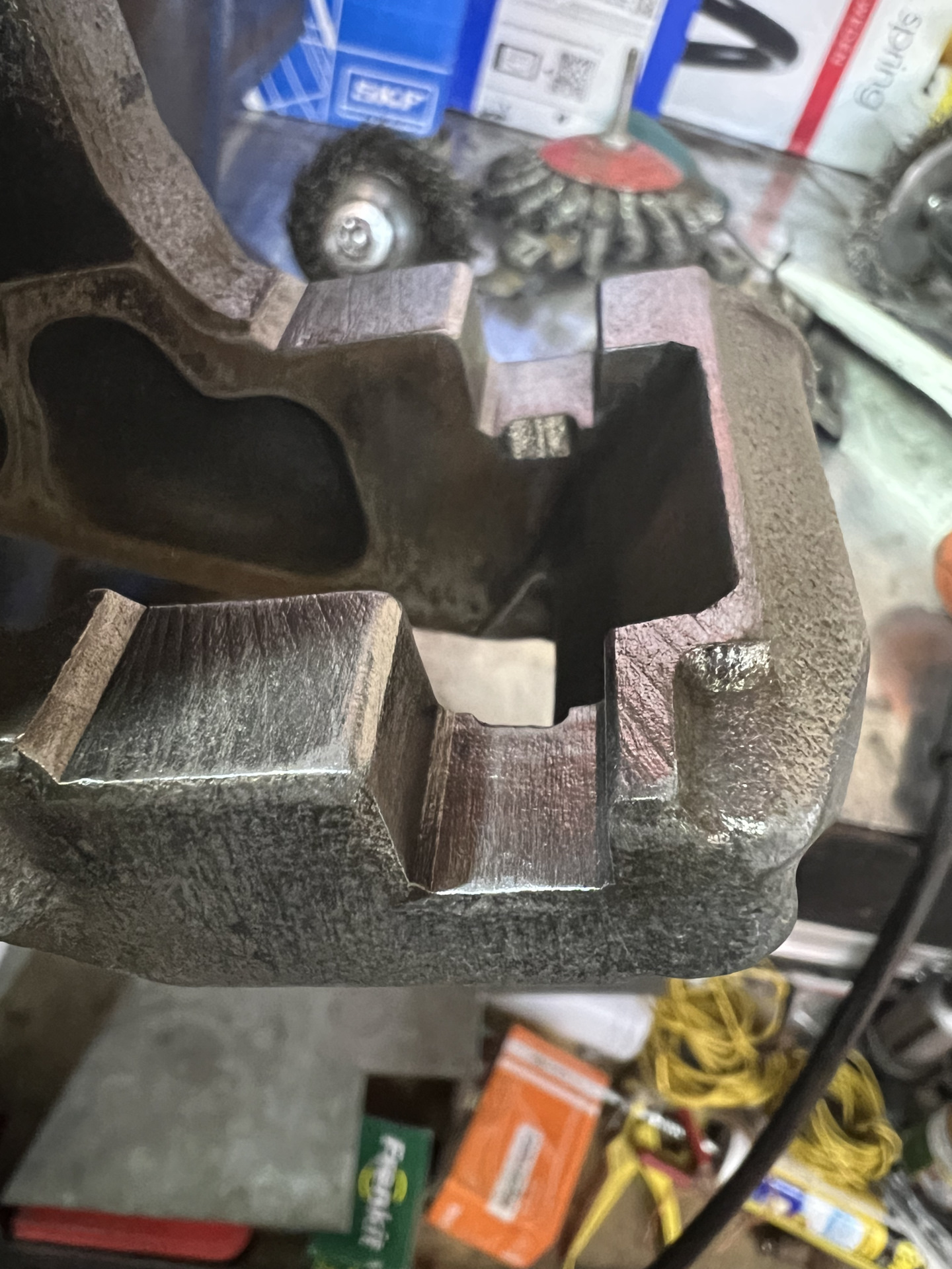 Замена передних тормозов — Nissan Teana (L33), 2,5 л., 2015 года ...