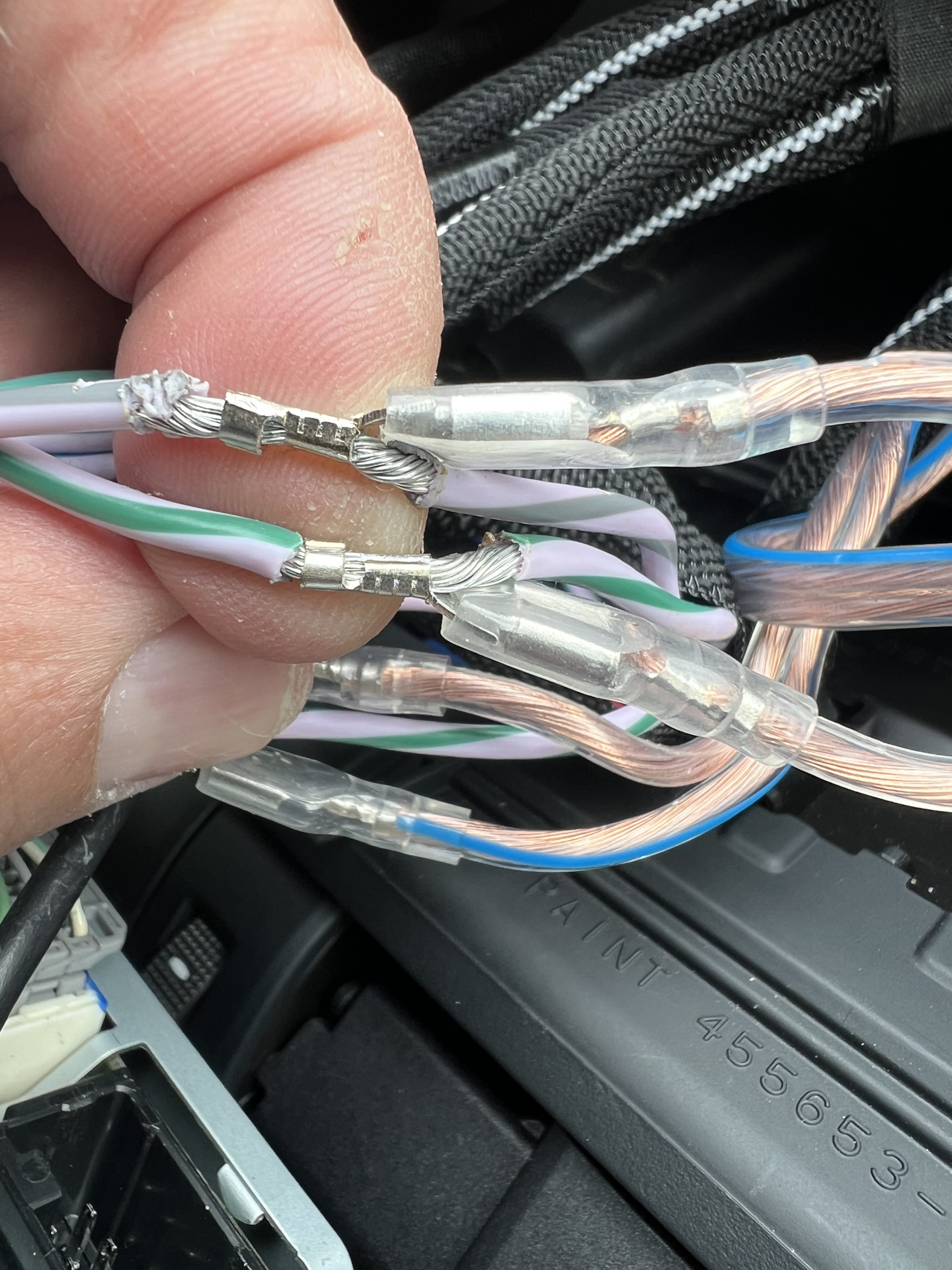 Что это так бумкнуло? Установка подседельного сабвуфера. — Toyota RAV4 ...