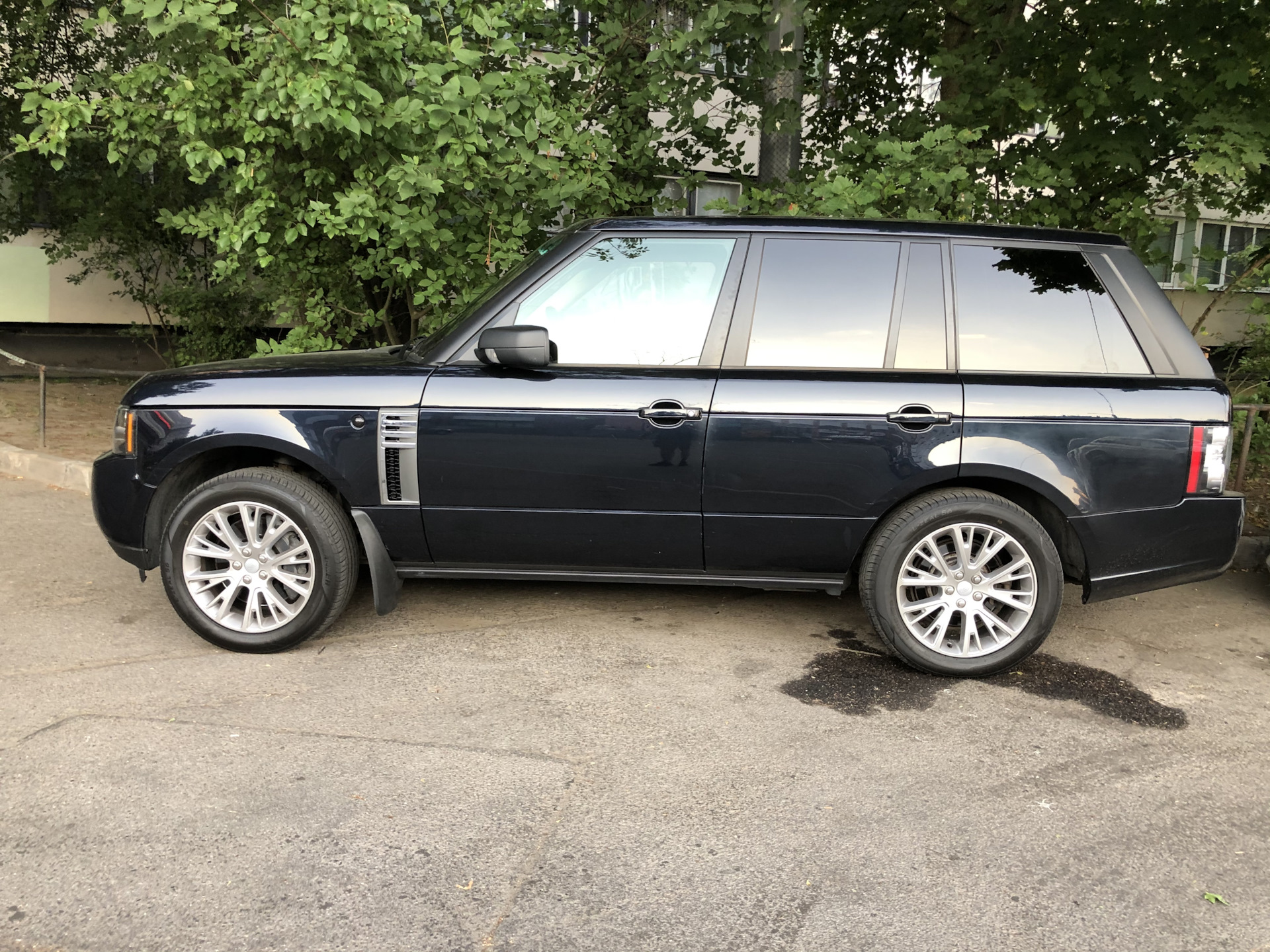 Новая история — Land Rover Range Rover (3G), 3,6 л, 2009 года | просто ...