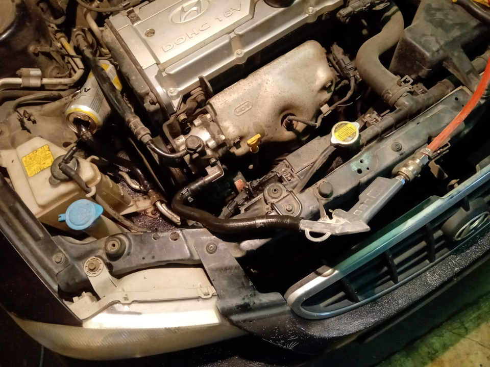 Замена жидкости ГУР — Hyundai Accent (2G), 1,5 л, 2005 года ...