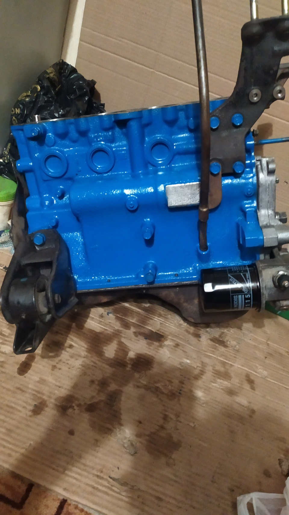 Также подкидываем шестерни.Далее ставим поддон на герметик и начинаем заниматься ГБЦ. — Mitsubishi Galant (6G)