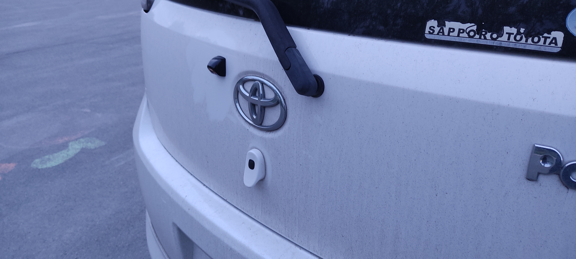 Камера заднего вида GreenYi с динамической разметкой — Toyota Porte (1G ...