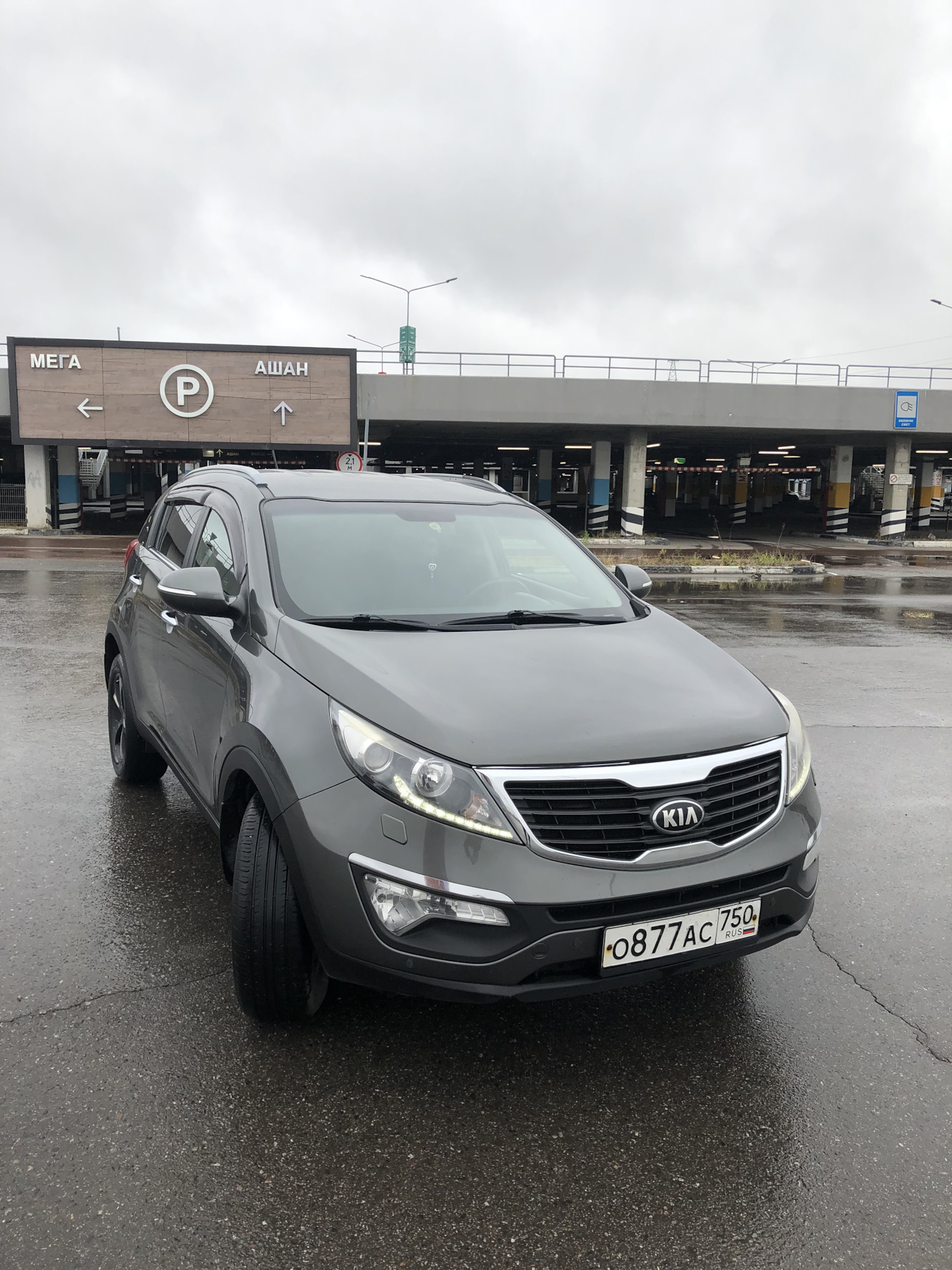 Говорят друзей не продают… — KIA Sportage (3G), 2 л, 2010 года | продажа  машины | DRIVE2