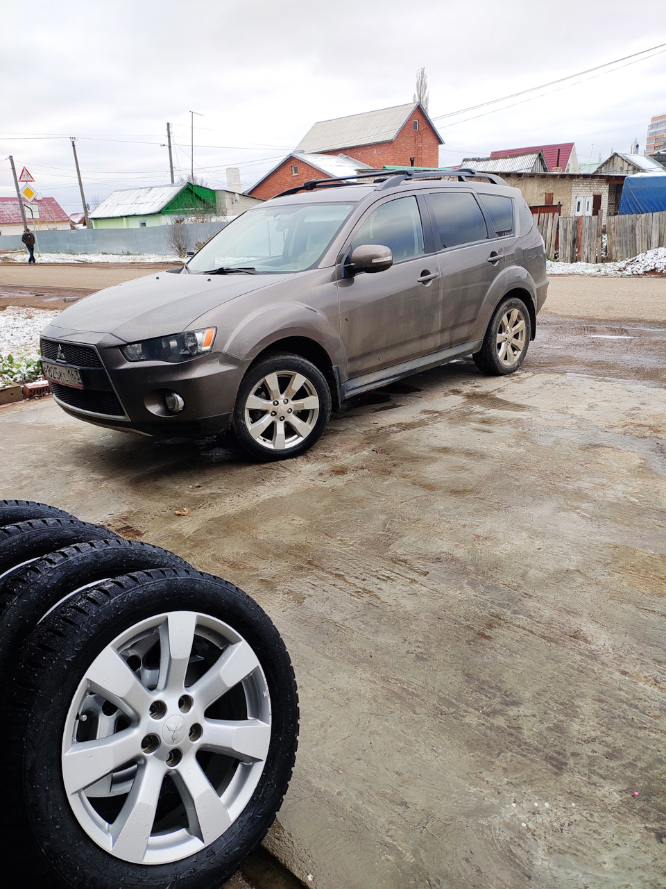 арбузики, 8 арбузиков) — Mitsubishi Outlander XL, 2 л, 2011 года | колёсные  диски | DRIVE2