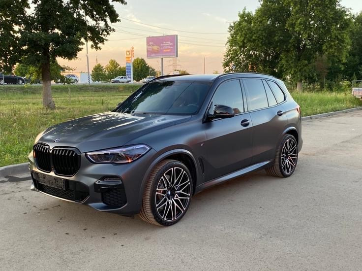 Диски x5m. BMW x5 g05 r21. BMW x5 g05 Mak Wheels. BMW x5 g05 черный матовый. BMW x5 g05 AEZ Wheels.