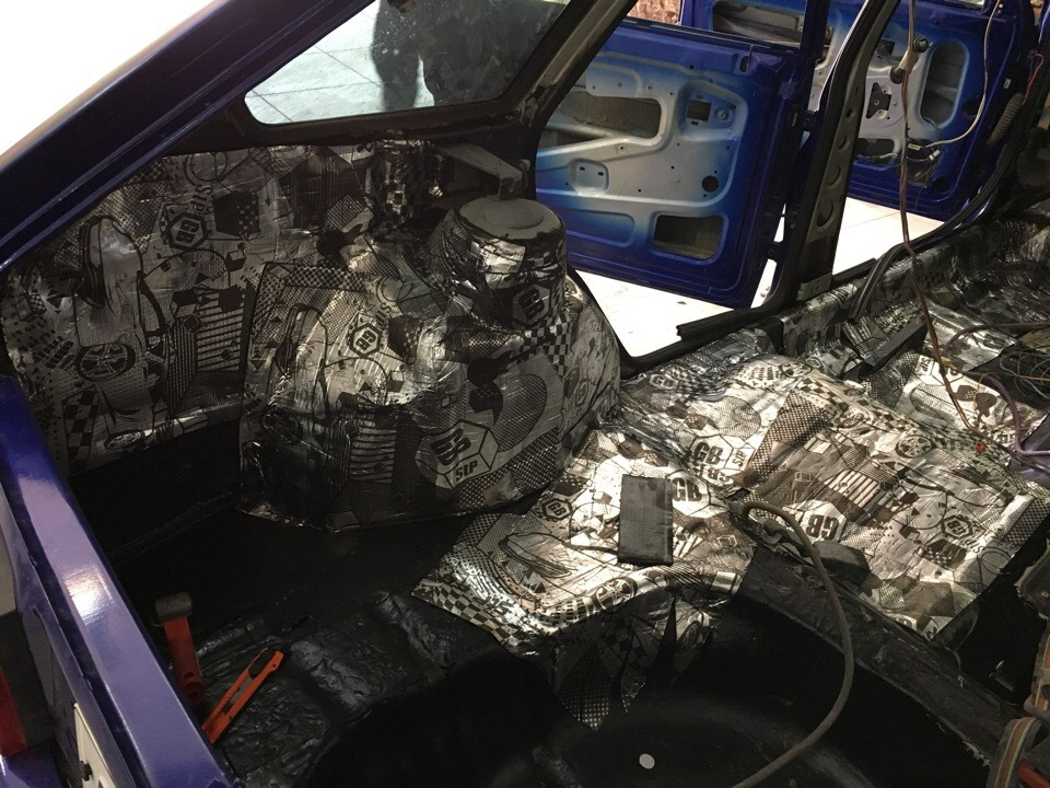 Пришло время и добавить Шумки в авто — Lada 2114, 2 л, 2006 года ...