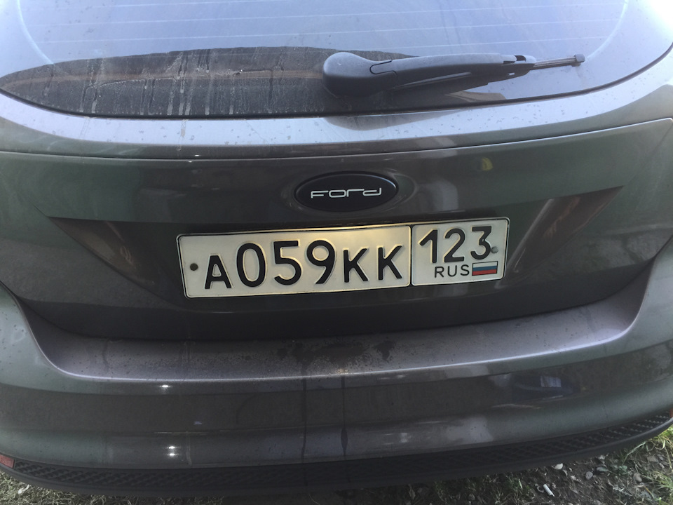 Наклейки на значки — Ford Focus III Hatchback, 1,6 л, 2012 года ...