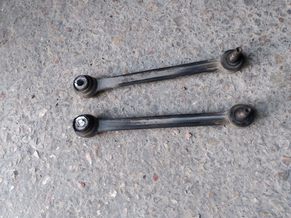 Фото в бортжурнале Mercedes-Benz E-Class (W124)