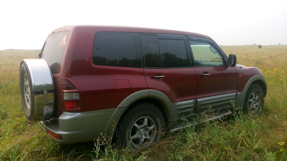 Mitsubishi Pajero パジェロ - 武士 Самурай