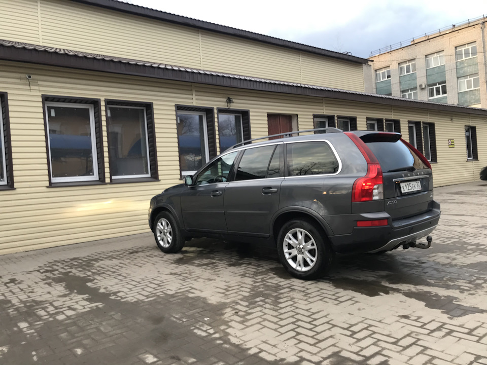 Фото в бортжурнале Volvo XC90 (1G)
