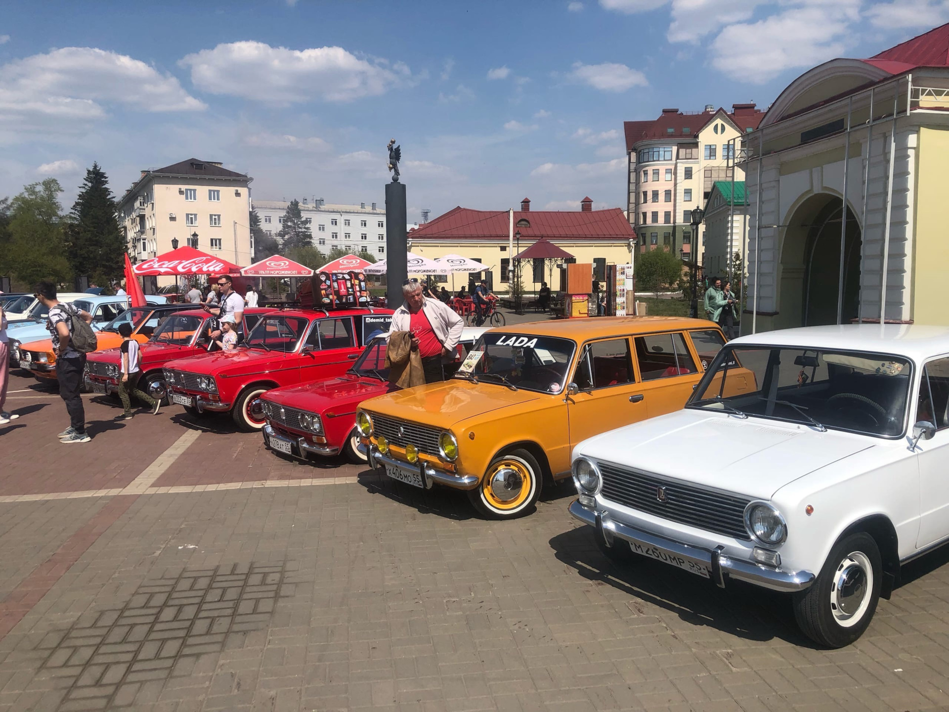 9 Мая Ретро пробег — Lada 2103, 1,5 л, 1976 года | встреча | DRIVE2