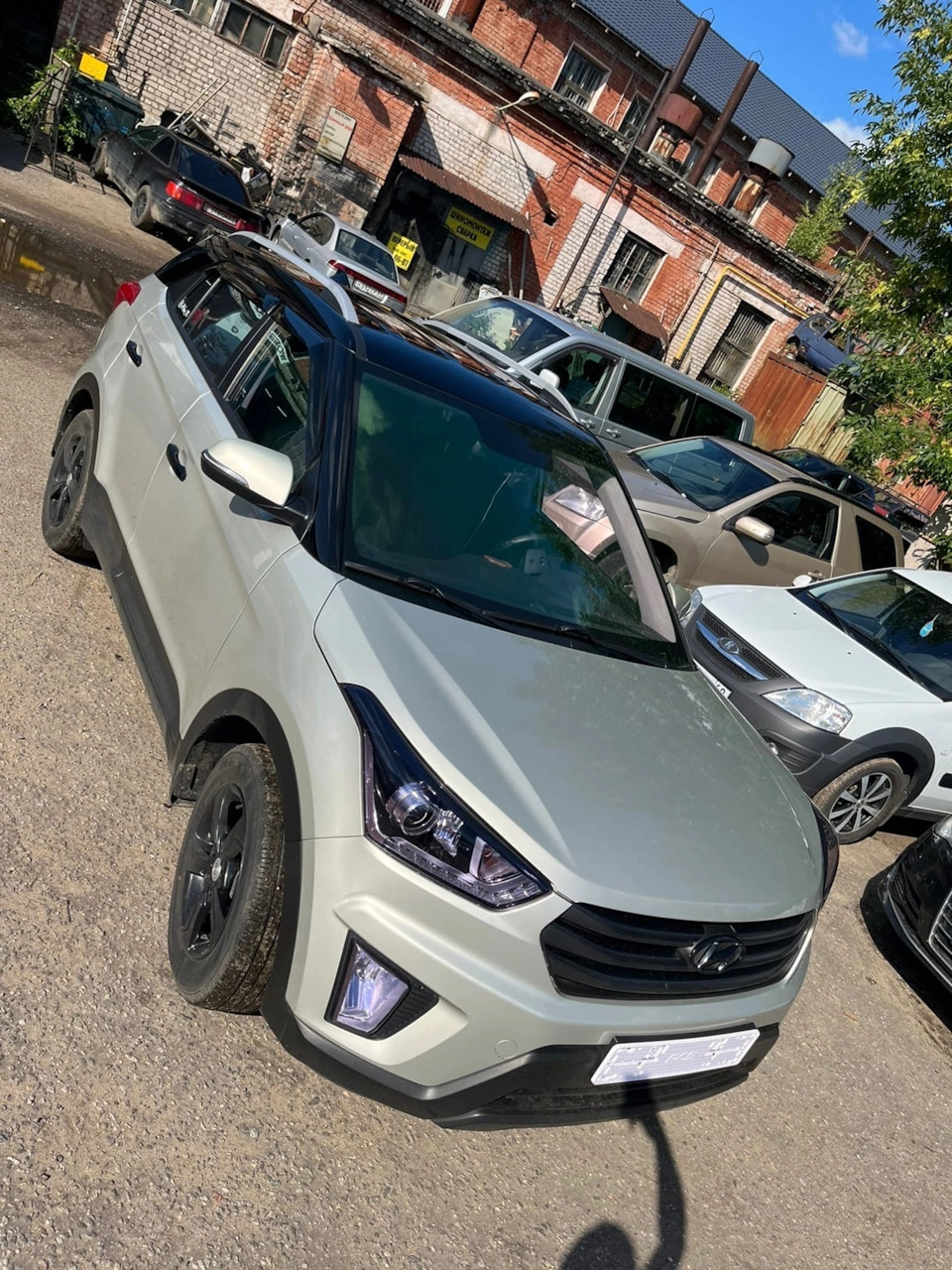 Оклейка крыши в черный. — Hyundai Creta (1G), 2 л, 2019 года | стайлинг |  DRIVE2