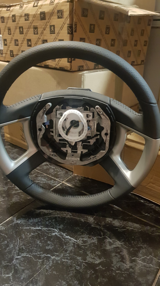 Новый оригинальный руль на Ситроен С5Х7. | 5 500 ₽ в городе Москва | DRIVE2