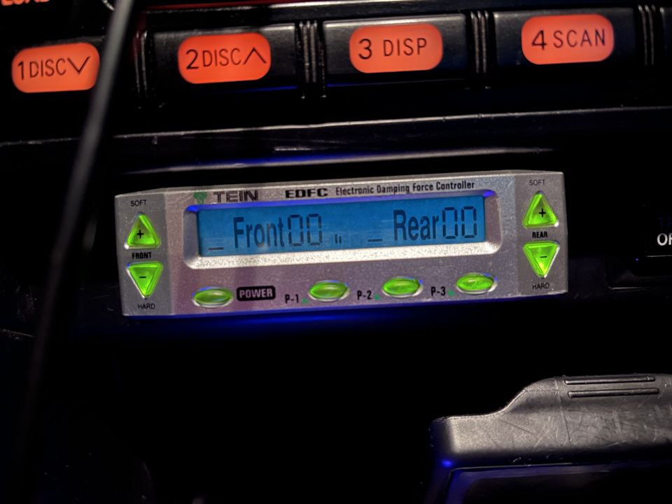 Электронная регулировка стоек TEIN EDFC — Toyota Altezza, 2 л, 2000 ...