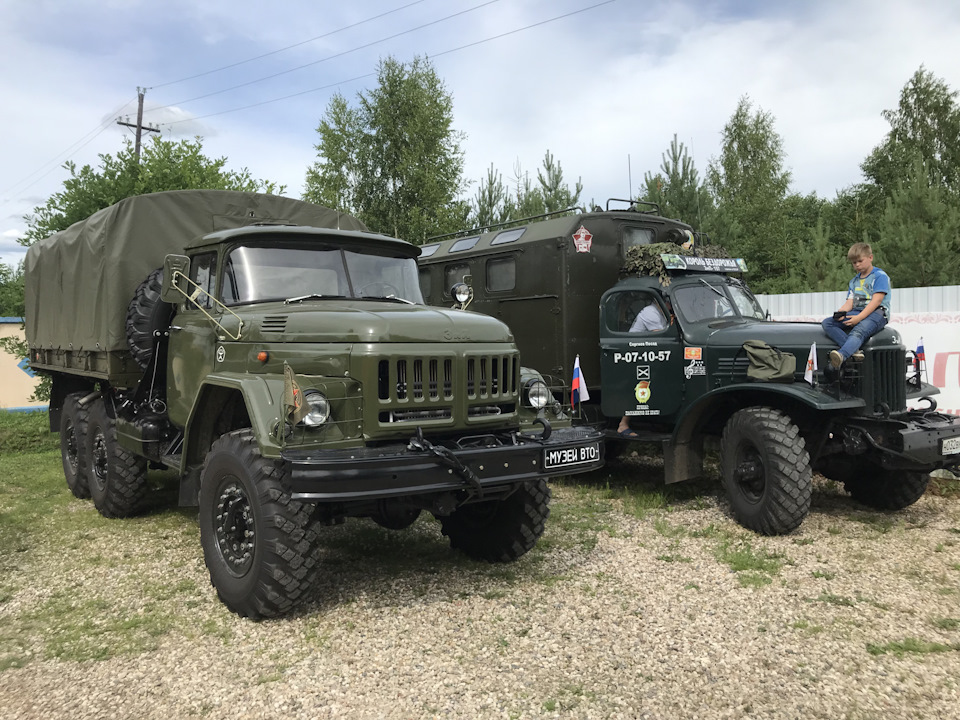 Зил 131 фото военный