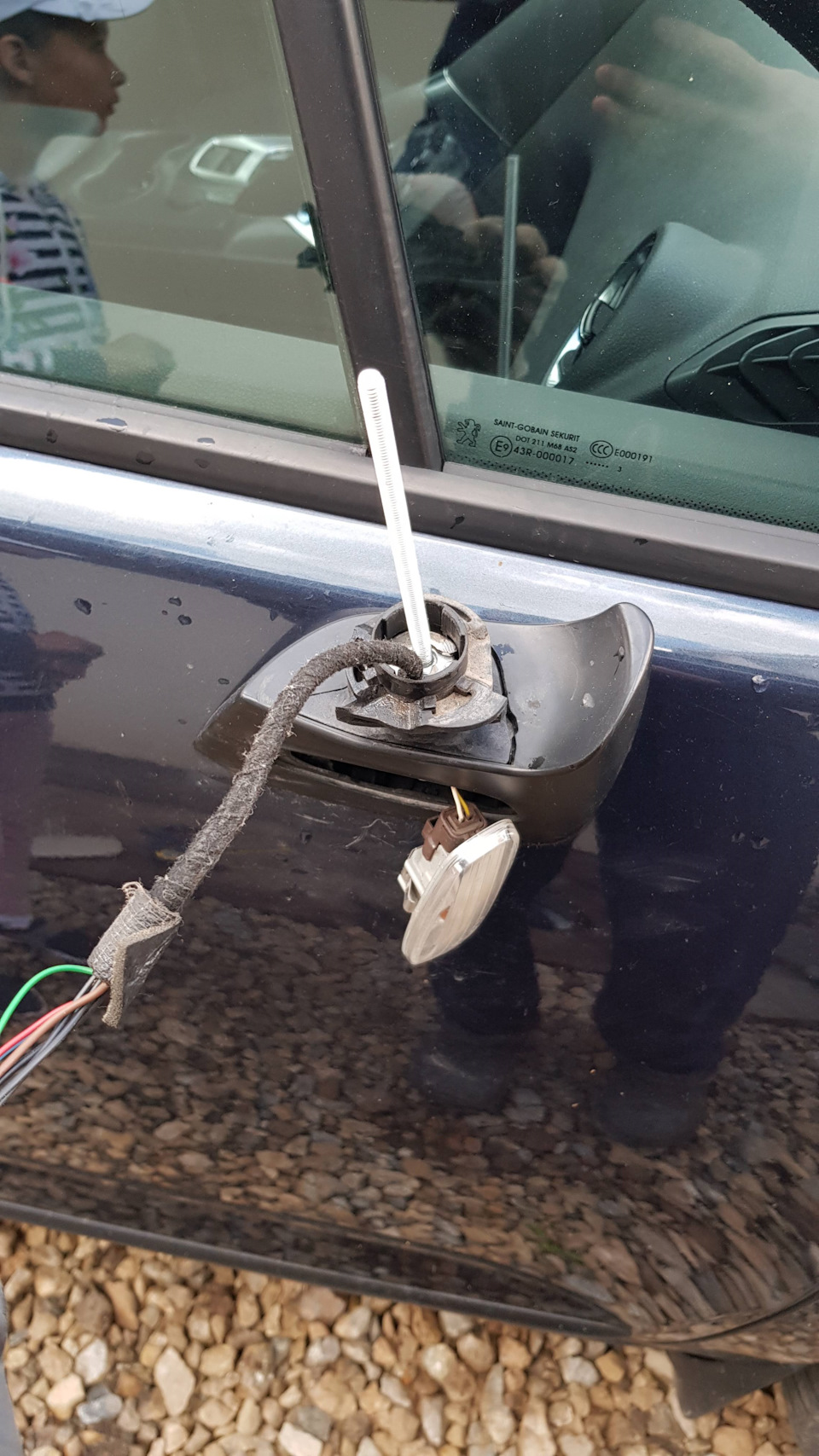 Зеркало заднего вида болтается что делать. Смотреть фото Зеркало заднего вида болтается что делать. Смотреть картинку Зеркало заднего вида болтается что делать. Картинка про Зеркало заднего вида болтается что делать. Фото Зеркало заднего вида болтается что делать Зеркало заднего вида болтается что делать. Смотреть фото Зеркало заднего вида болтается что делать. Смотреть картинку Зеркало заднего вида болтается что делать. Картинка про Зеркало заднего вида болтается что делать. Фото Зеркало заднего вида болтается что делать