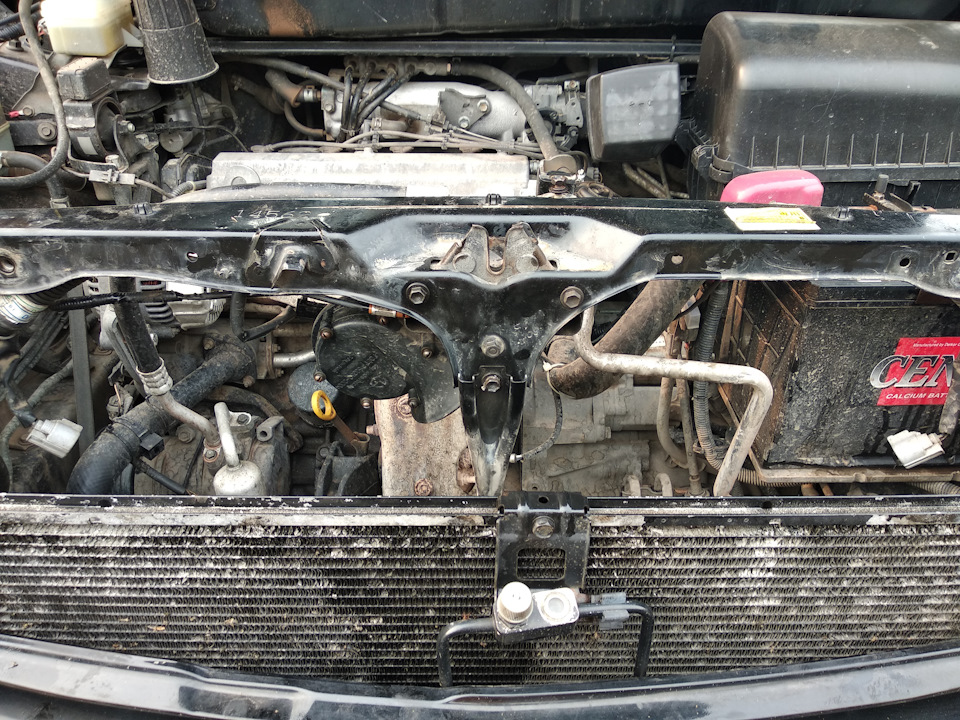 Как снять радиатор охлаждения на харриер Радиатор - Toyota Harrier (1G), 2,2 л, 1999 года поломка DRIVE2