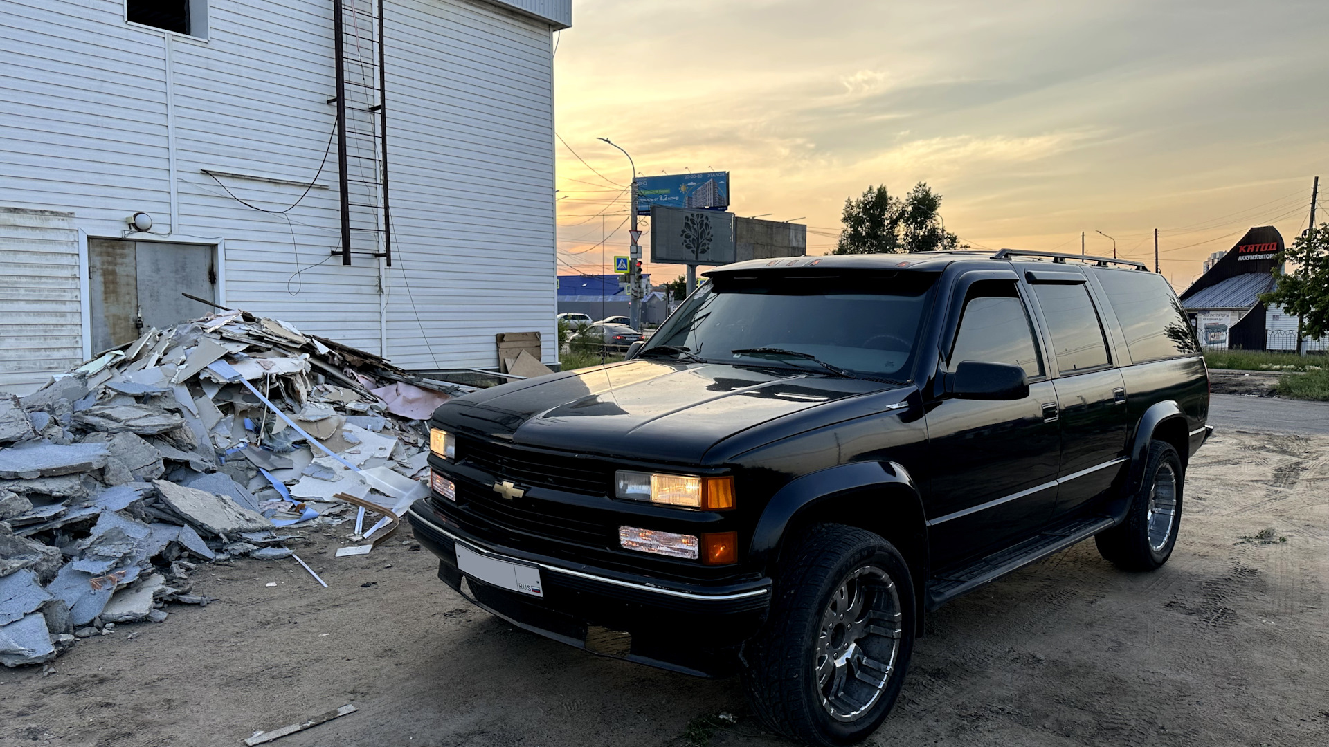 Chevrolet Suburban (9G) 5.7 бензиновый 1995 | V8 5.7L на DRIVE2