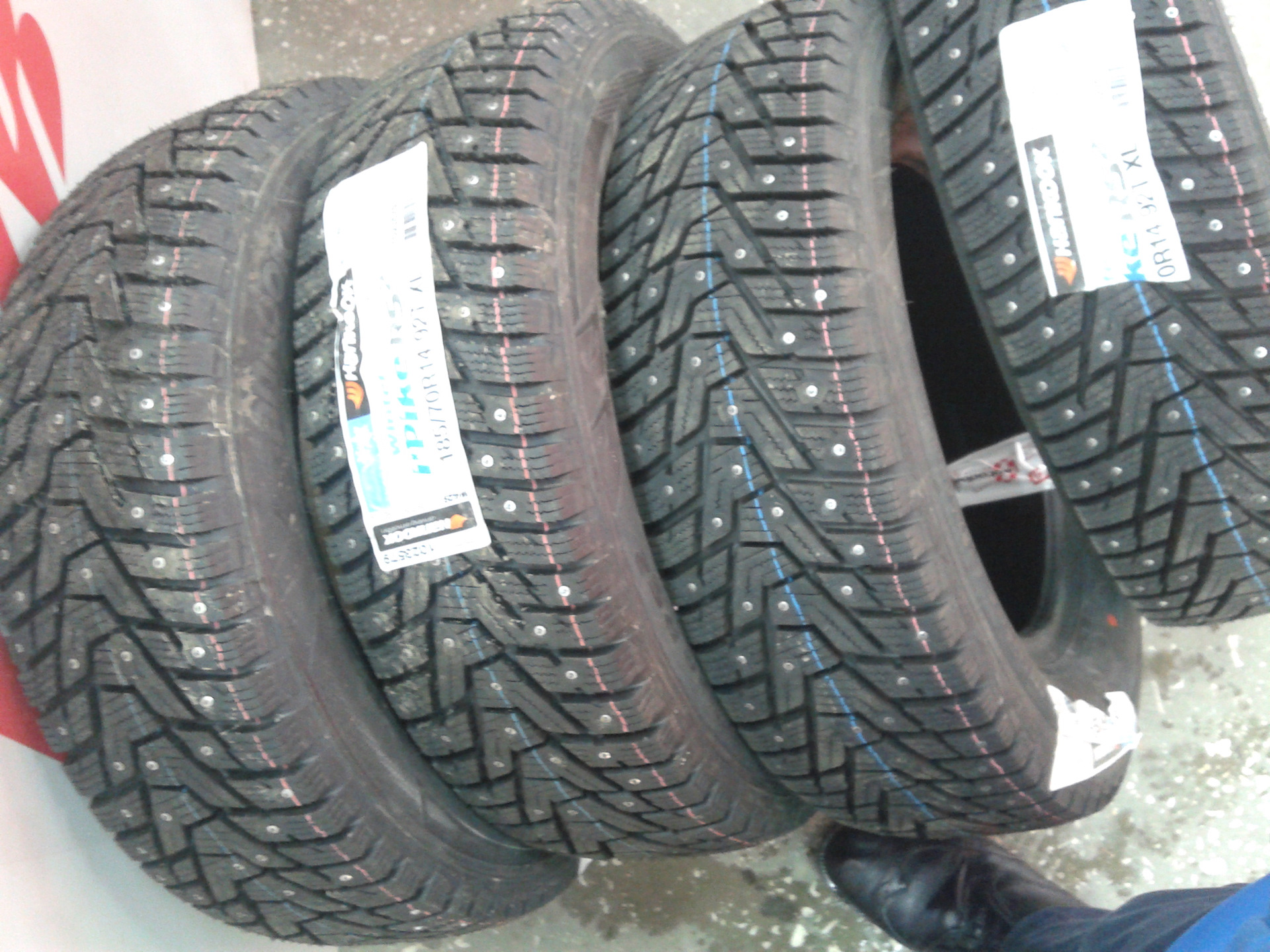 Hankook i pike rs2 w429 tl