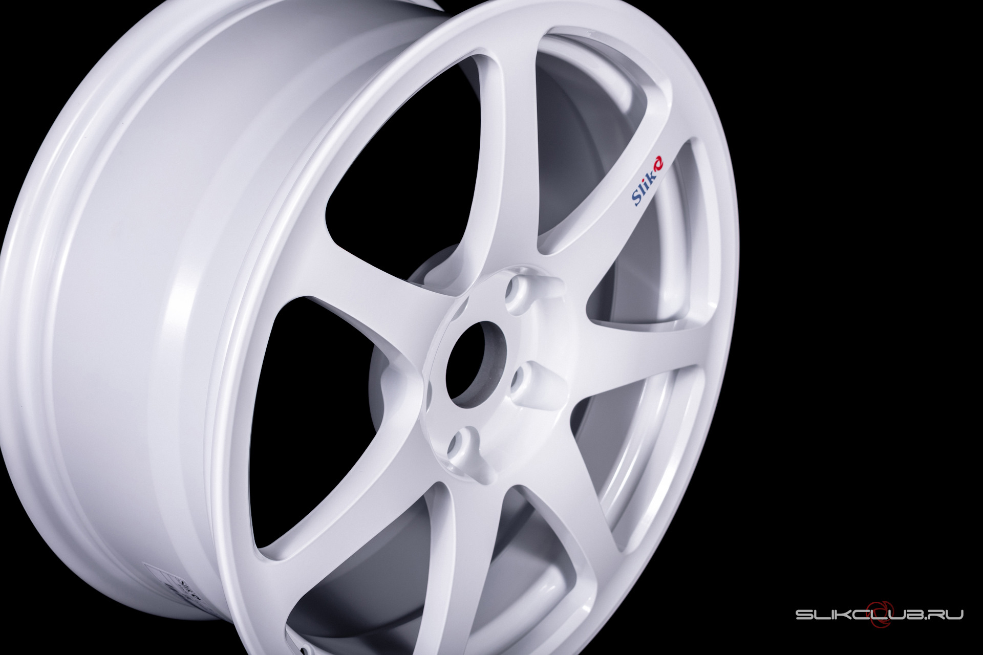 Cm 17 white. Slik l722s. Slik l-781. Slik l 722s Приора. Колесный диск slik l186 6.5x15/5x105 d56.6 et39 White.