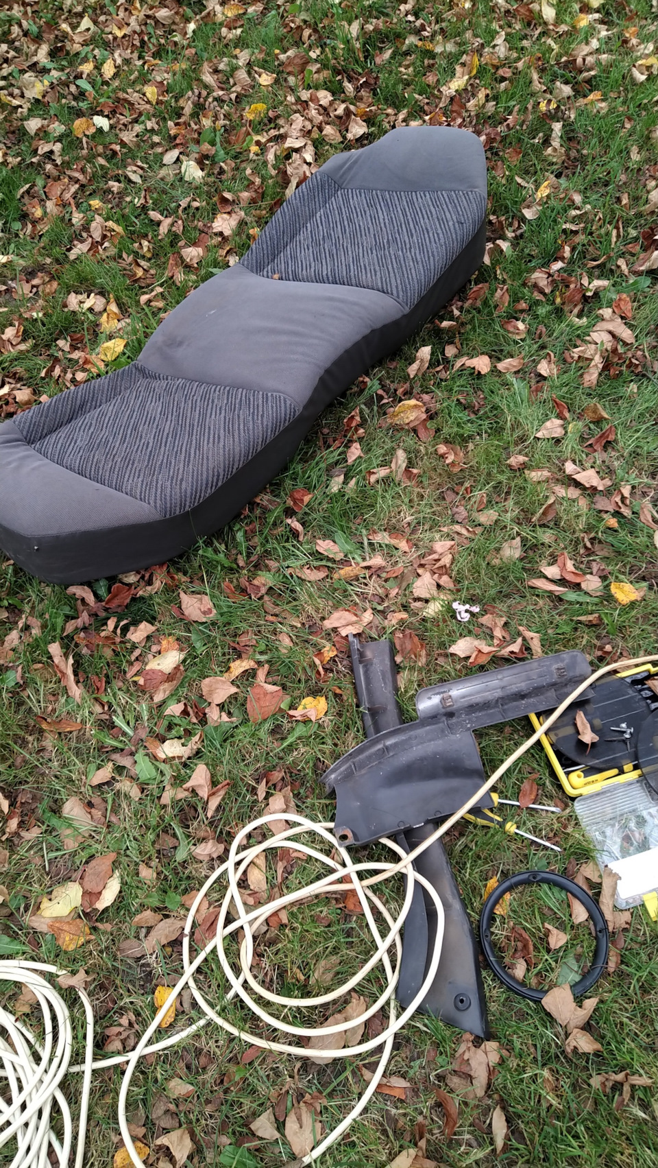 6 Лампочки фар, тросик багажника и музыка — Subaru Impreza (GC, GF), 2 ...