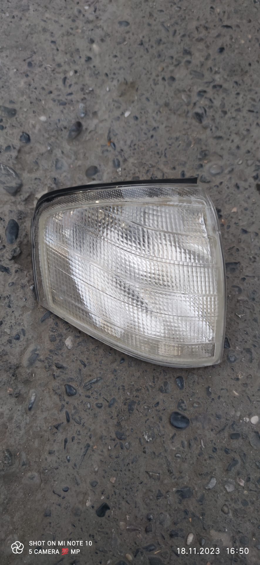 Замена поворотника на "Американку" — Mercedes-Benz C-class (W202), 2,2 ...