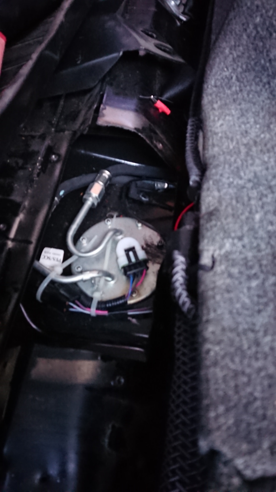 Фото в бортжурнале Lada 4x4 5D