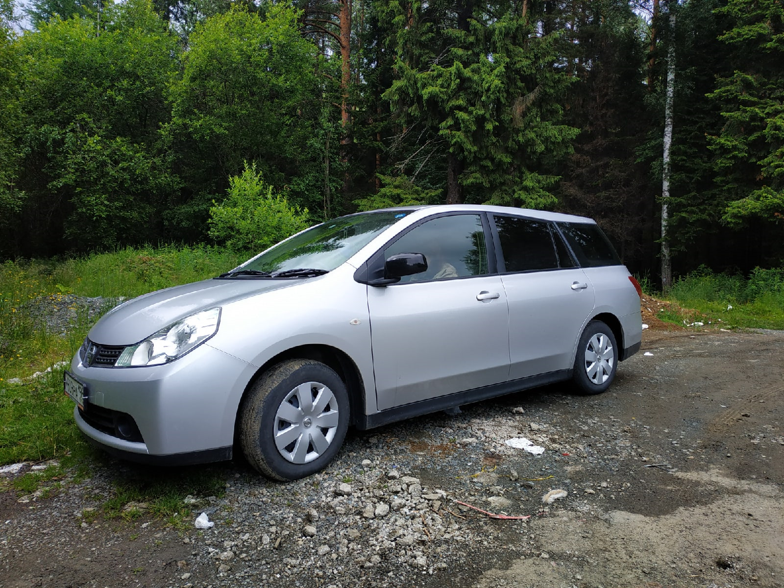 Первая поездка по трассе на праворульной машине. 800 км. Плюсы и минусы —  Nissan Wingroad (Y12), 1,5 л, 2014 года | покатушки | DRIVE2