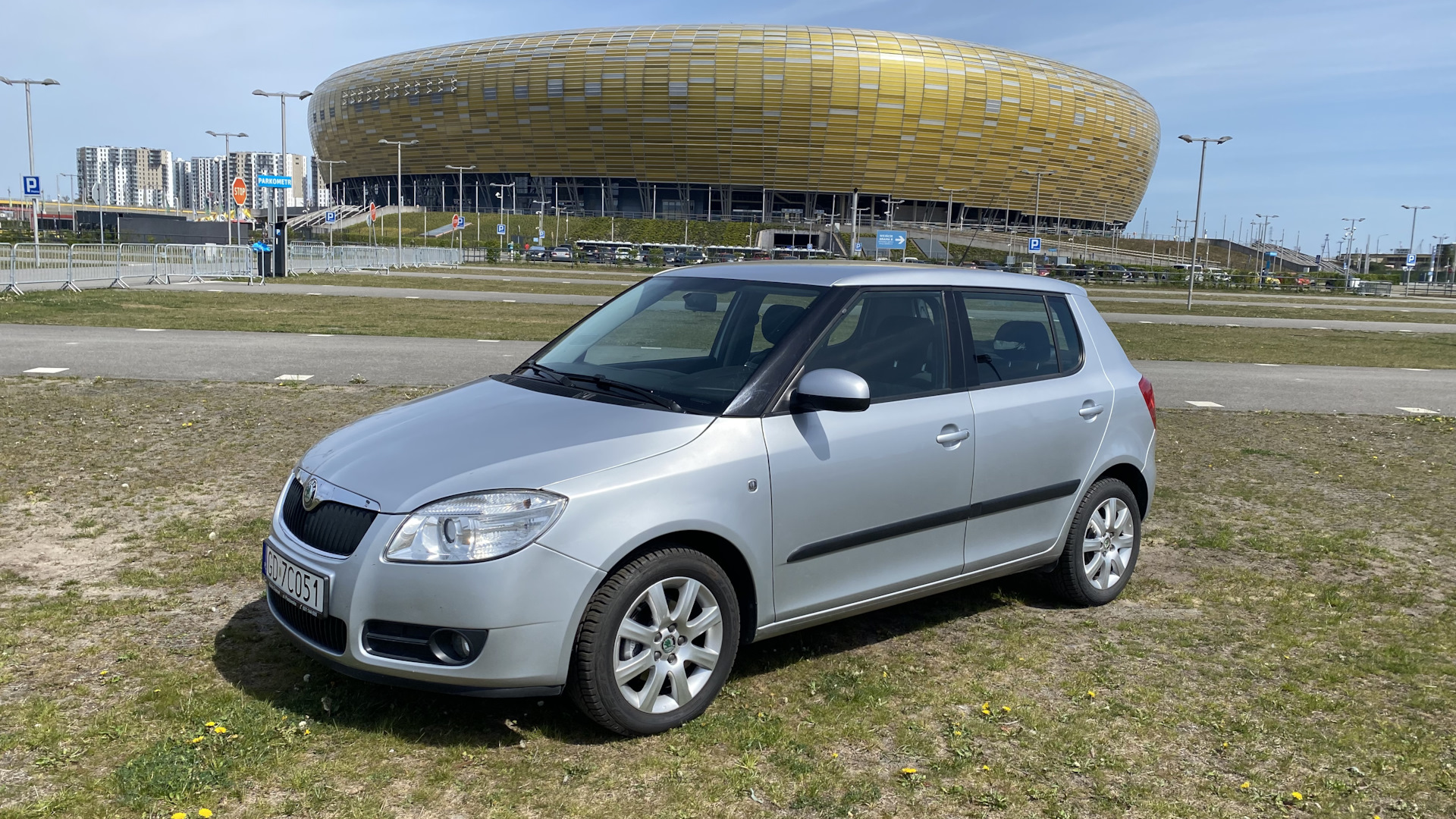 Skoda Fabia Mk2 1.4 бензиновый 2010 | RS (no!) на DRIVE2